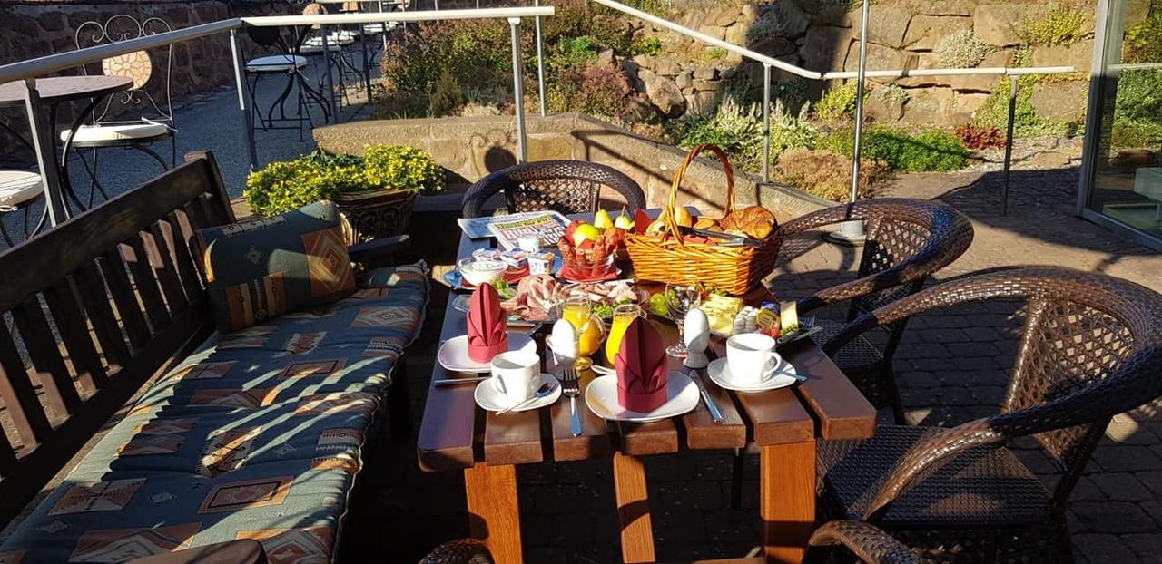 Hotel & Cafe Schachtenburg شليتز المظهر الخارجي الصورة